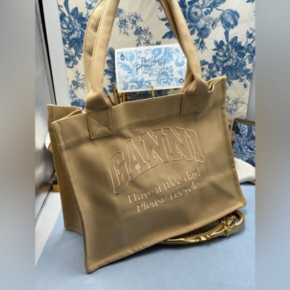 🆕 GANNI 🧿 NWOT Large Easy Shopper Tote Bag, Beige Canvas & Beige Embroidery - Picture 2 of 14